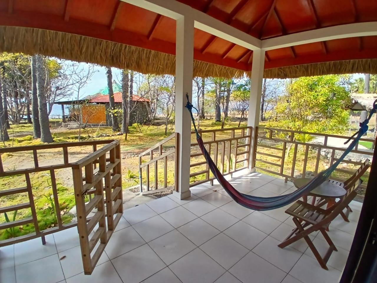 Compass Diving Resort Beloi Exterior photo